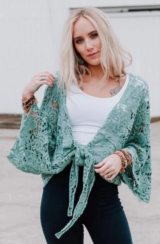 Crochet Petal Kimono Wrap - Mint