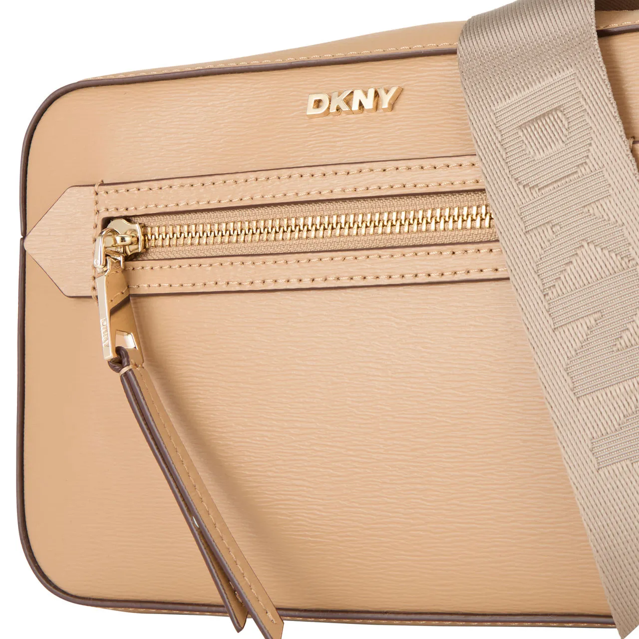 DKNY Bryant Ave Camera Crossbody Bag - Cappuccino