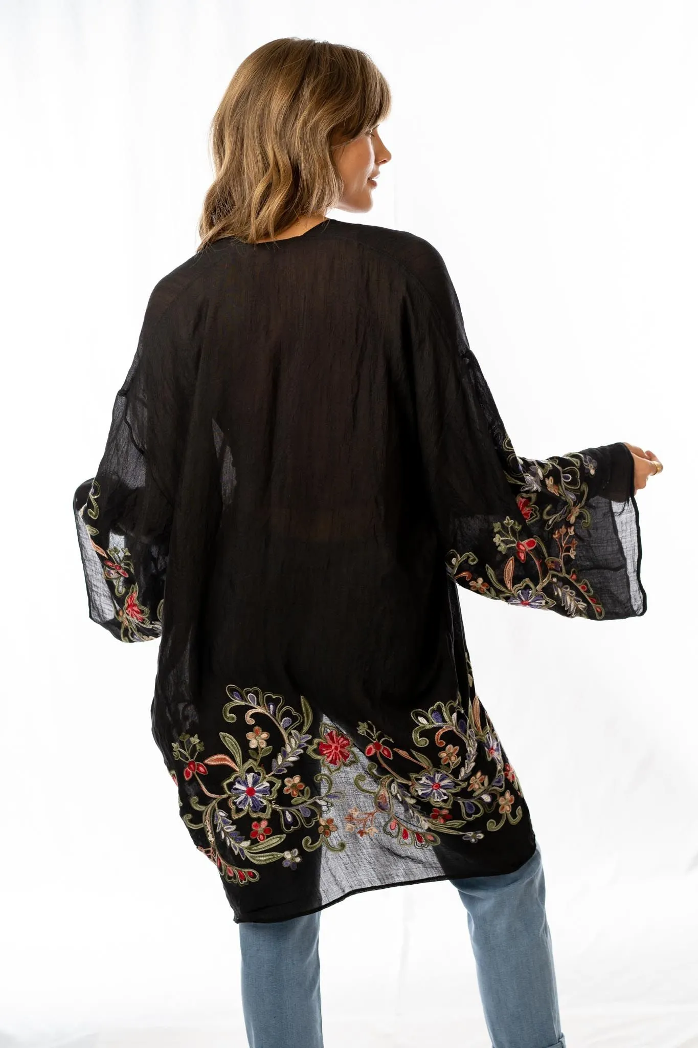 Fun In Florals Kimono - Black