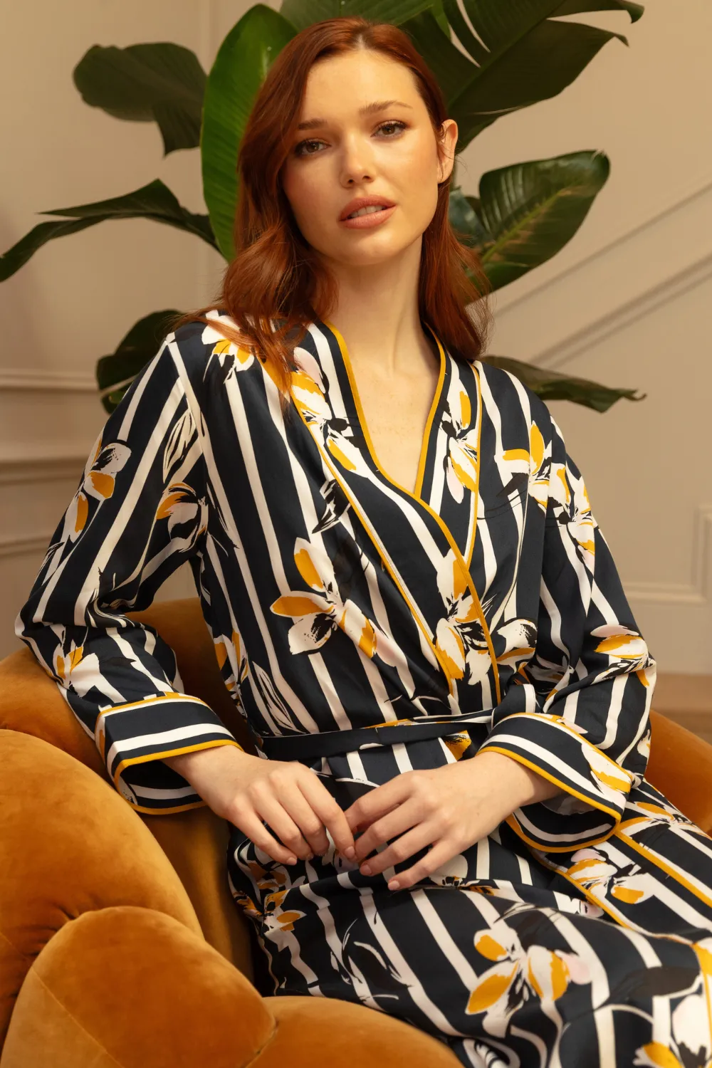 Knightsbridge Floral Stripe Print Dressing Gown