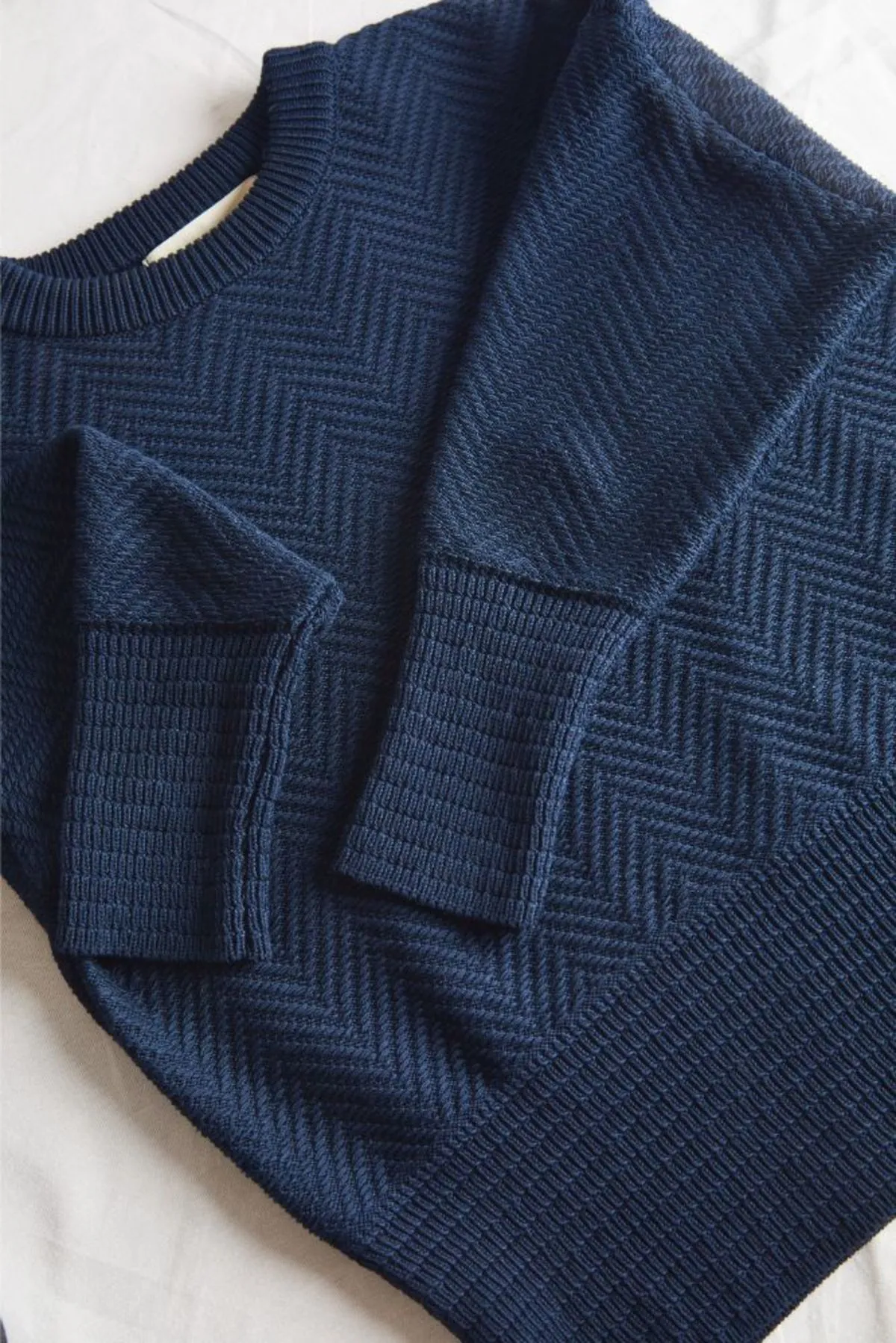 NELLIE Chevron Sweater - Navy