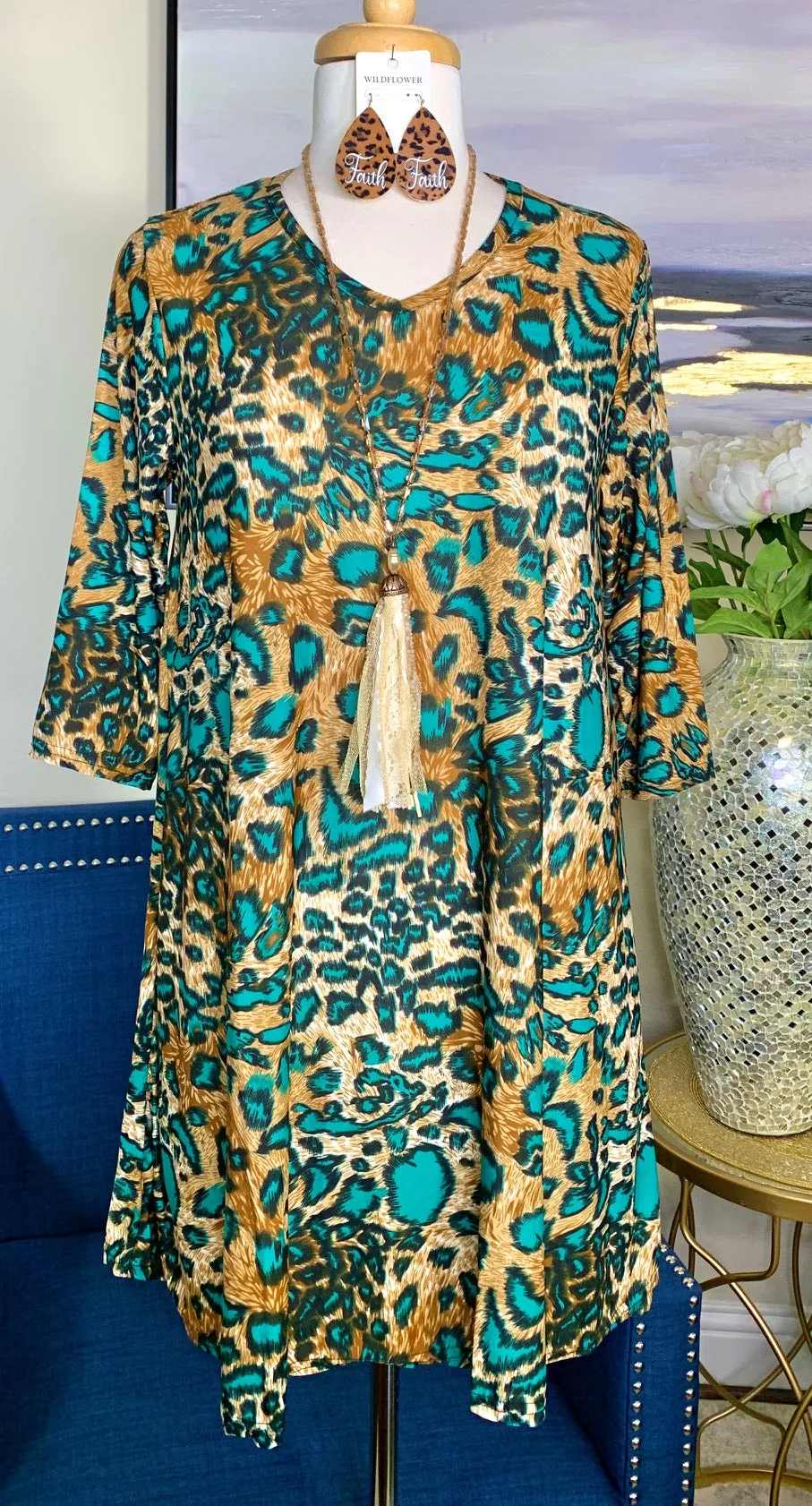 S / M : Silky Teal & Tan Leopard Flutter Tunic