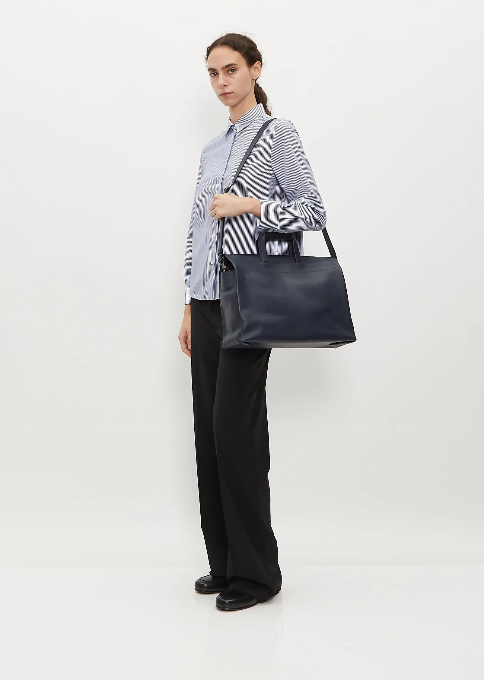 Satchel Standard — Navy