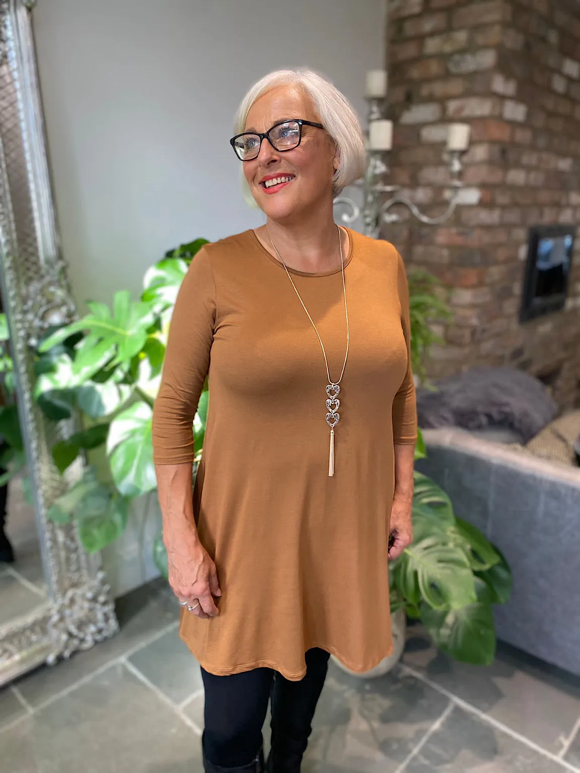 Tan 3/4 Sleeve Tunic Paris