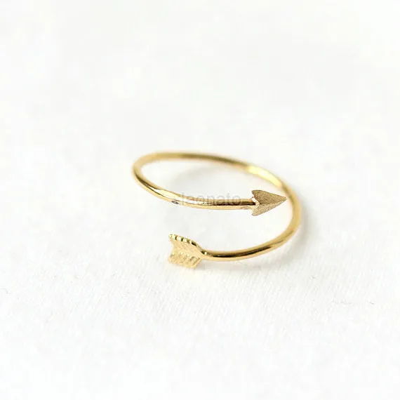 Thin Arrow Ring