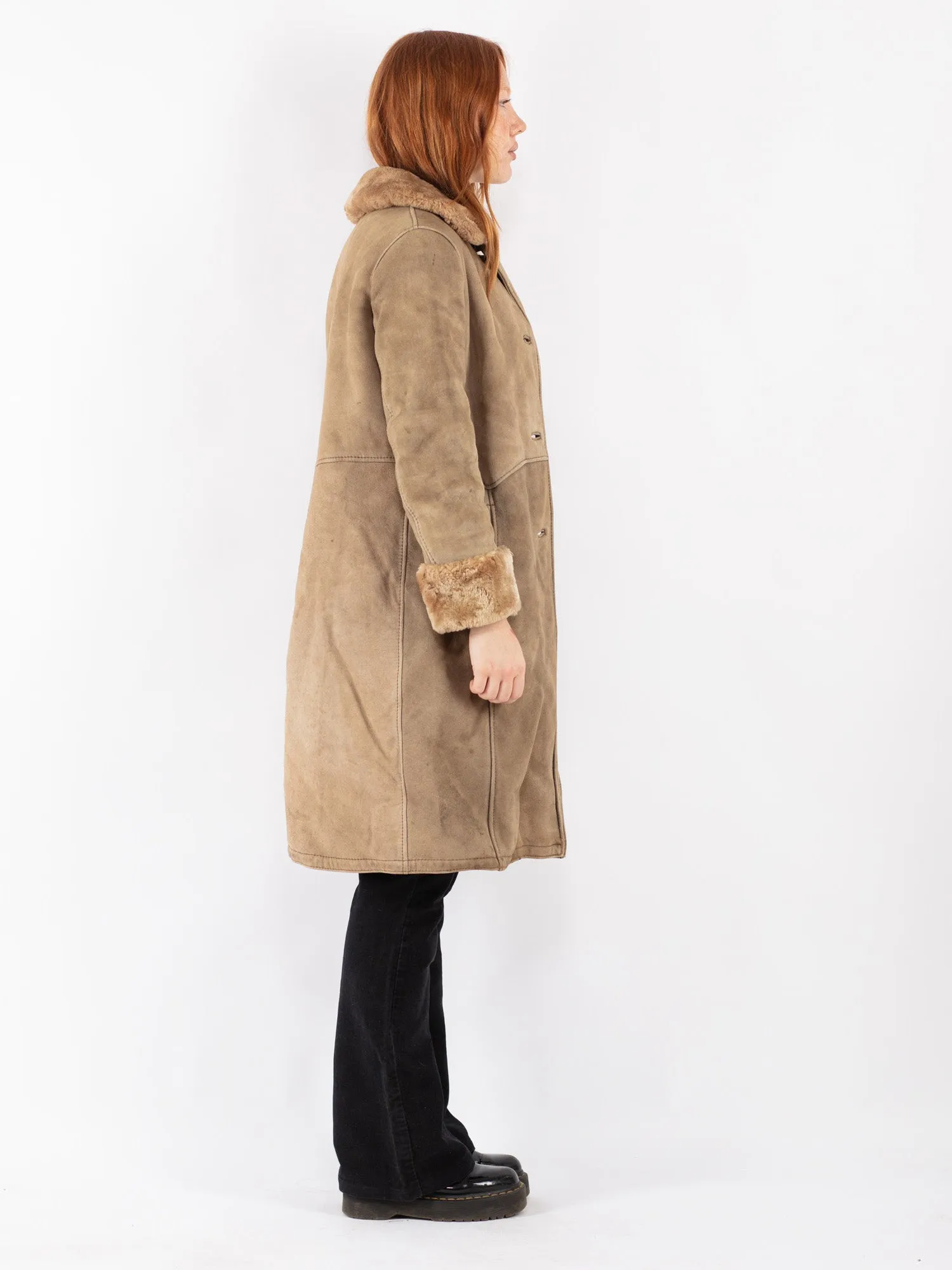 Vintage 70's Women Sheepskin Coat in Beige