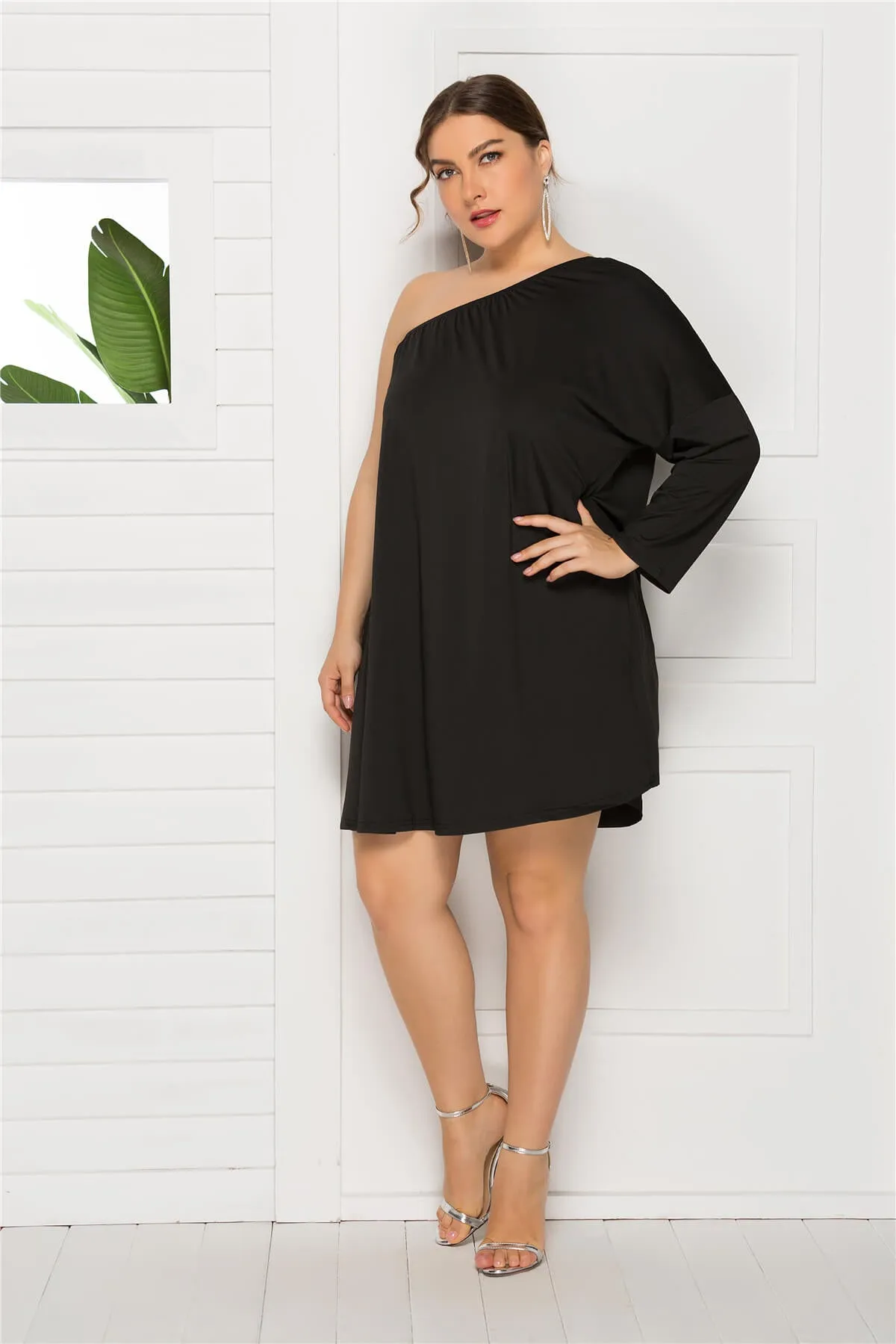 Women Plus Size Black Sexy Diagonal Shoulder Collarless Loose Long Sleeve Dress